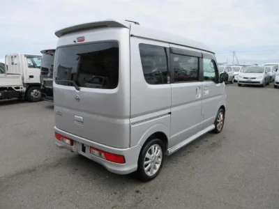 NISSAN CLIPPER RIO