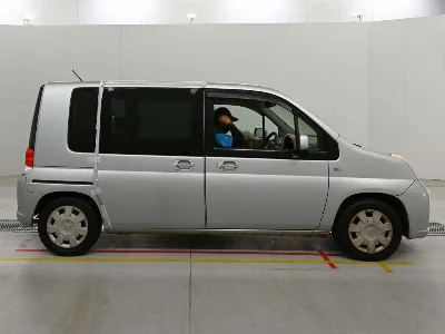 HONDA MOBILIO