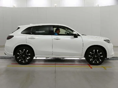 HONDA ZR-V
