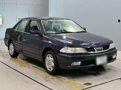 TOYOTA CARINA