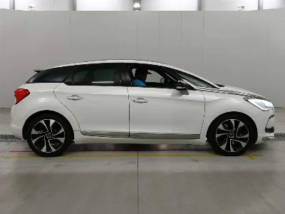 CITROEN DS5