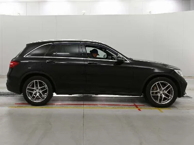 MERCEDES BENZ GLC
