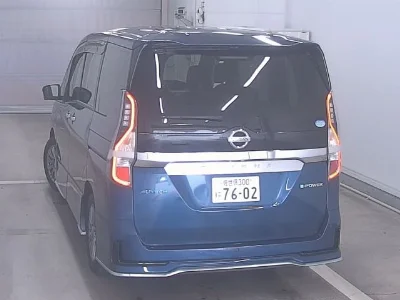 NISSAN SERENA