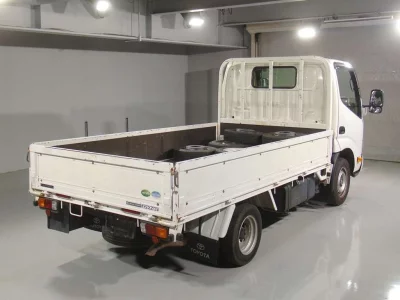 TOYOTA DYNA
