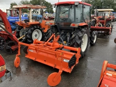 KUBOTA KUBOTA