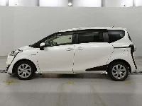 Цена авто Toyota Sienta с аукционов Японии, номер кузова NHP170G, пробег 98 000, оценка 3