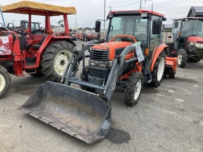 KUBOTA KUBOTA