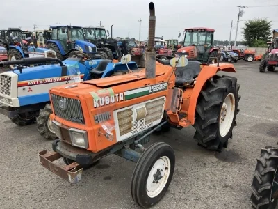 KUBOTA KUBOTA