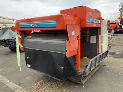 KUBOTA KUBOTA