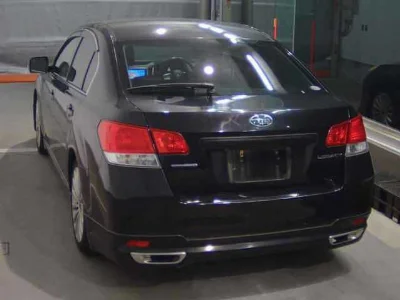 SUBARU LEGACY B4