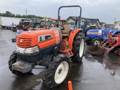 KUBOTA KUBOTA