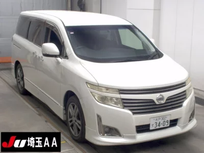 NISSAN ELGRAND
