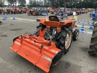 KUBOTA KUBOTA