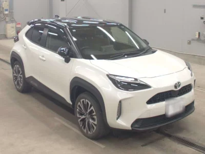 TOYOTA YARIS CROSS