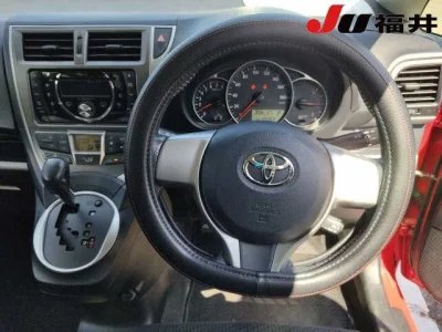 TOYOTA RACTIS