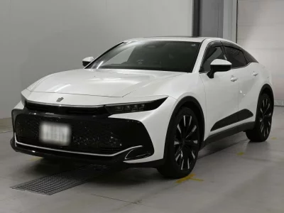 TOYOTA CROWN CROSSOVER