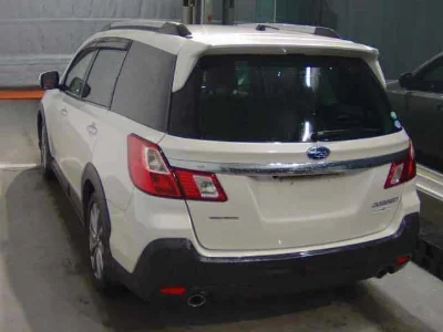 SUBARU EXIGA CROSSOVER 7