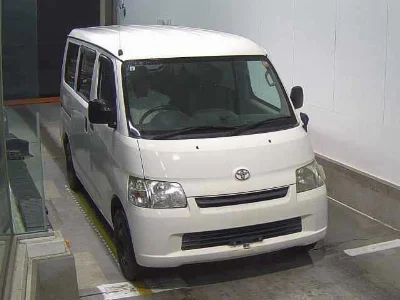 TOYOTA TOWN ACE VAN