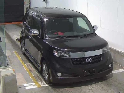 TOYOTA BB