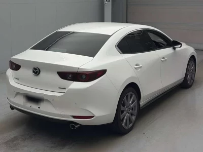 MAZDA MAZDA3