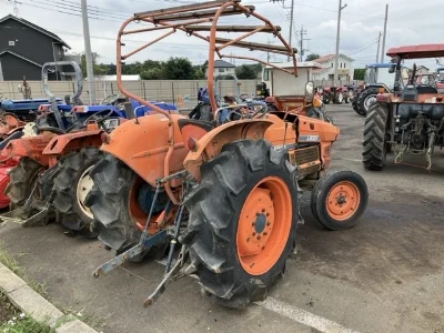 KUBOTA KUBOTA
