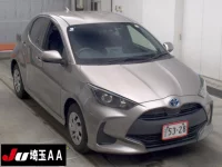 Цена авто Toyota Yaris с аукционов Японии, номер кузова MXPH10, пробег 116 000, оценка 2