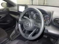 Цена авто Toyota Yaris с аукционов Японии, номер кузова MXPH10, пробег 116 000, оценка 2