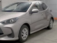 Цена авто Toyota Yaris с аукционов Японии, номер кузова MXPH10, пробег 116 000, оценка 2