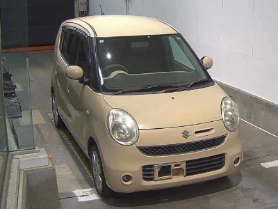 SUZUKI MRWAGON