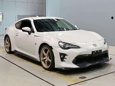 TOYOTA 86