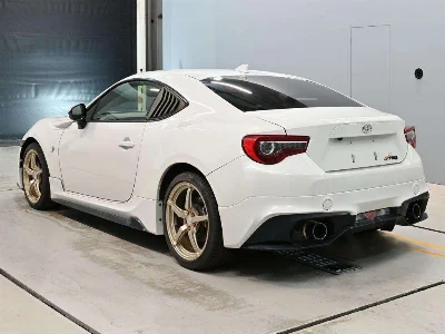 TOYOTA 86