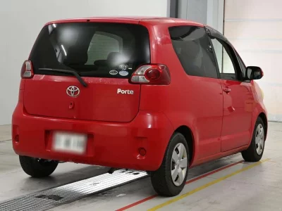 TOYOTA PORTE