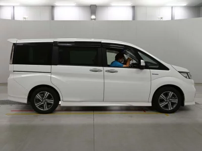 HONDA STEP WAGON