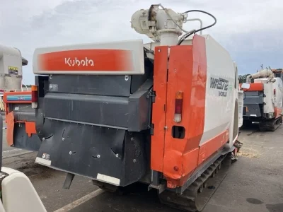 KUBOTA KUBOTA