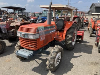KUBOTA KUBOTA