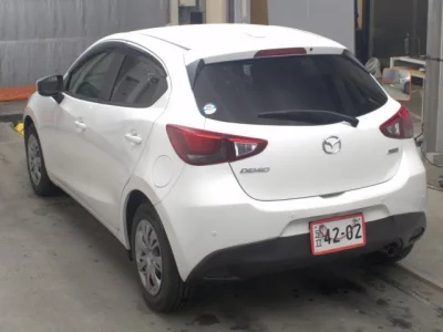 MAZDA DEMIO