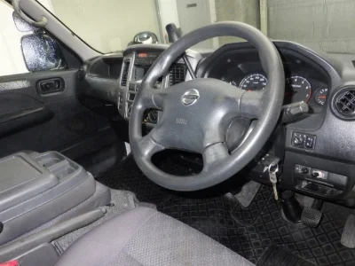 NISSAN CARAVAN