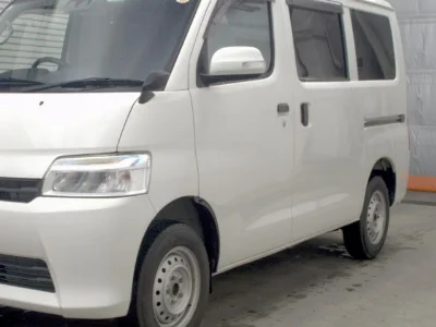 TOYOTA TOWN ACE VAN