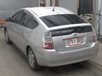 Цена авто Toyota Prius с аукционов Японии, номер кузова NHW20, пробег 106 000, оценка 6