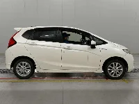 Цена авто Honda Fit с аукционов Японии, номер кузова GP6, пробег 195 000, оценка 2