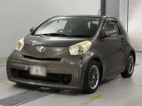 Toyota iQ