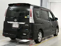 Цена авто Nissan Serena с аукционов Японии, номер кузова FC26, пробег 120 000, оценка 2