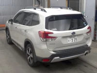 Цена авто Subaru Forester с аукционов Японии, номер кузова SKE, пробег 103 000, оценка 8