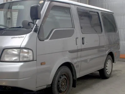 MAZDA BONGO VAN