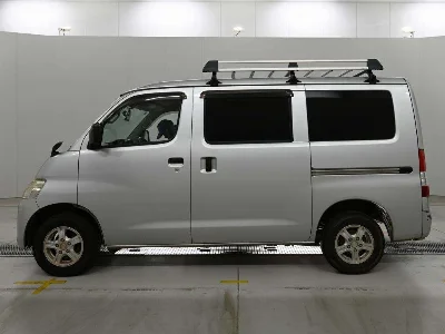 TOYOTA TOWN ACE VAN