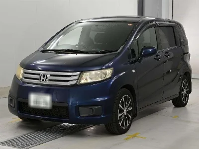 HONDA FREED SPIKE
