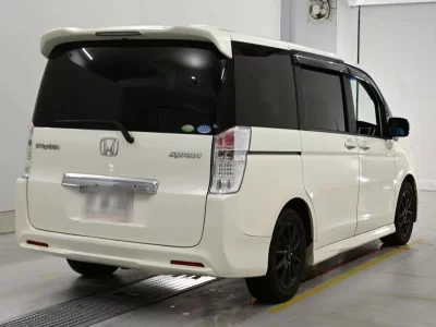 HONDA STEP WAGON