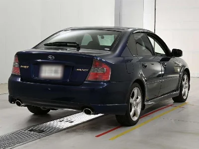 SUBARU LEGACY B4