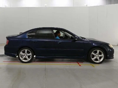 SUBARU LEGACY B4