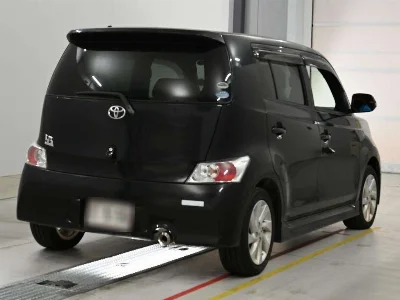 TOYOTA BB